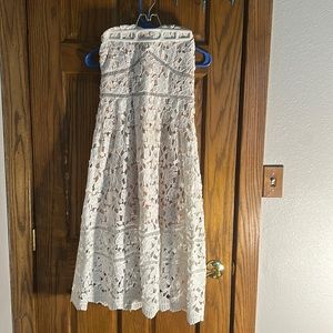 NWOT Lulus Lace Dress
